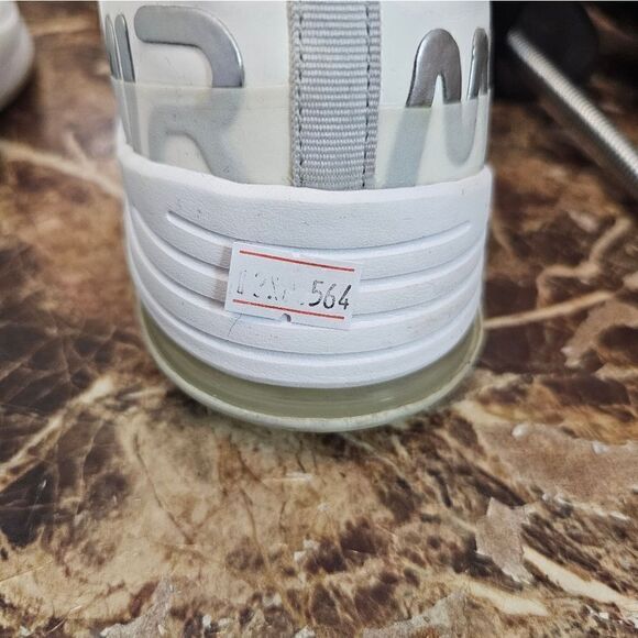 Nike women's Air Max Bella white running training shoes size 9.5.  564 - Picture 11 of 11